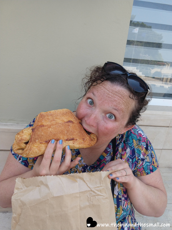 Me eating croissant.png